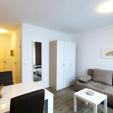 Kaffeehaus Wohnung1 Apartamento *